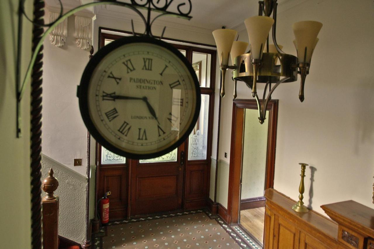 Bed and Breakfast Isla Bank House Кит Экстерьер фото
